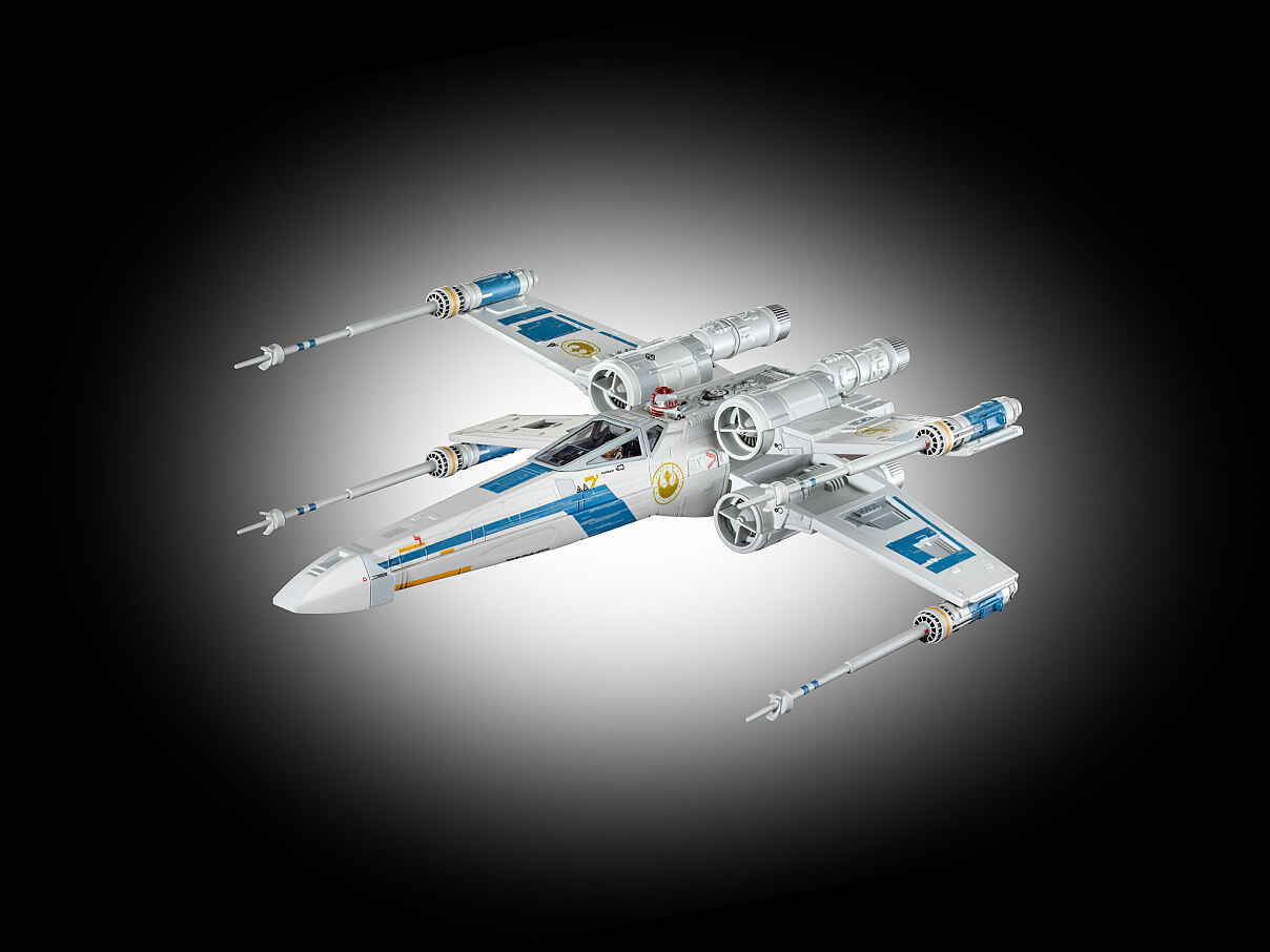 Revell_X-Wing Fighter_09