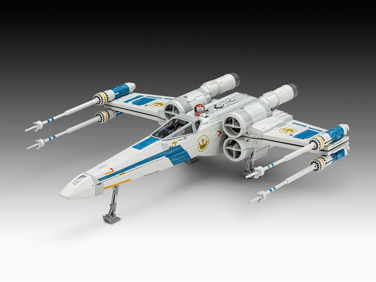 Revell_X-Wing Fighter_10