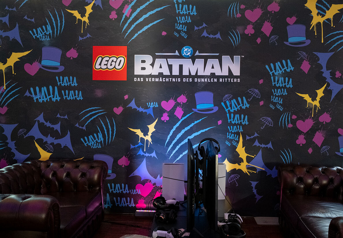 WBDGCP_Batman Day_04