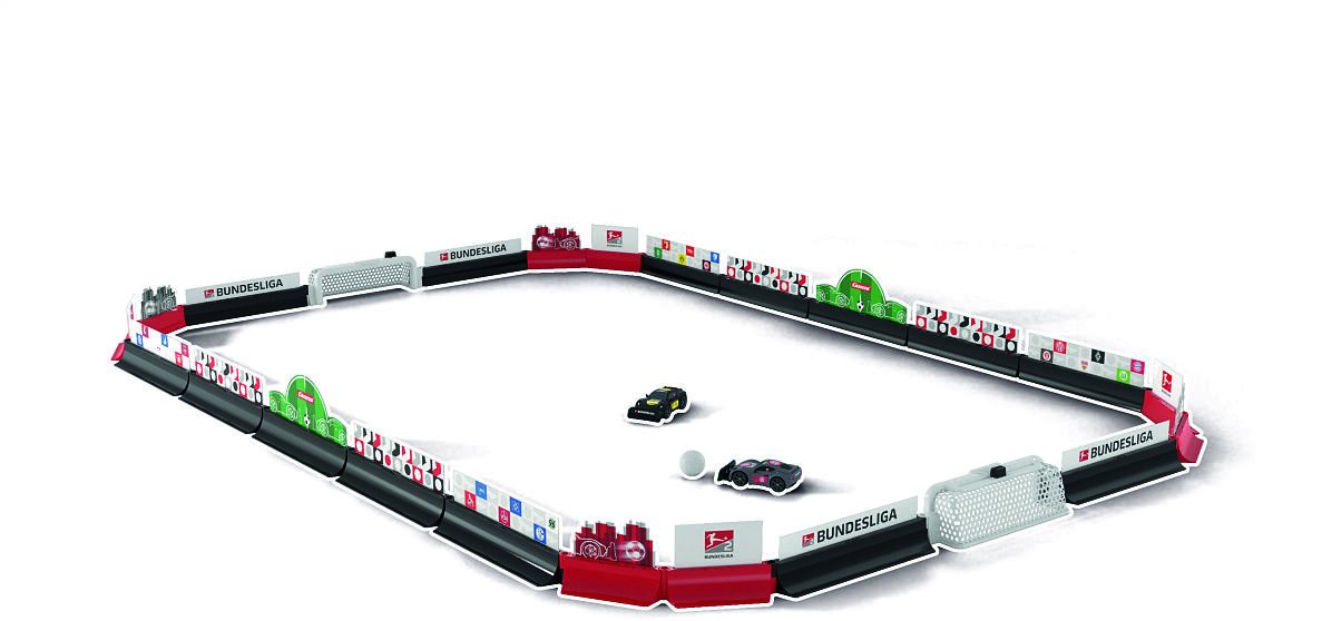 Carrera RC_370430041_RC Fußball Set Modell Bundesliga_Bahn_HIGH