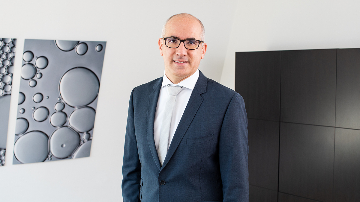  Alexander Hovorka, Geschäftsführer von Bestattung Himmelblau