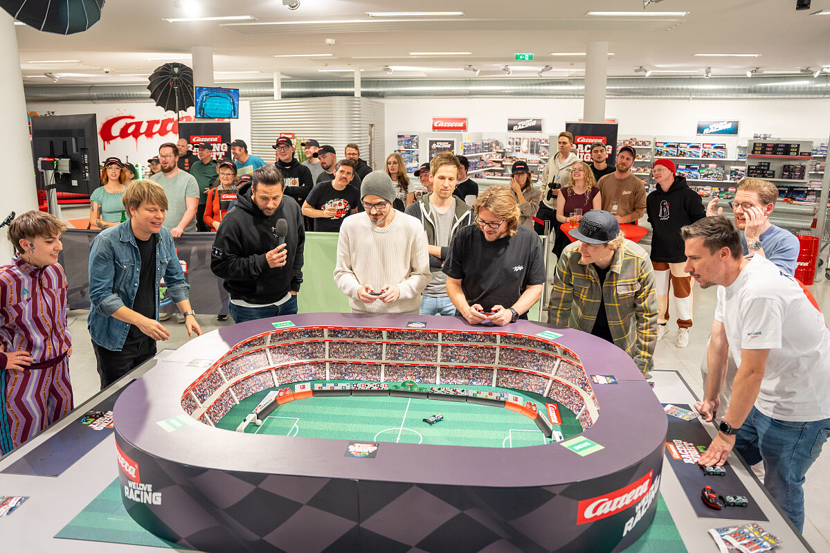 Carrera Racing Night_SALZBURG24_Autoball_01