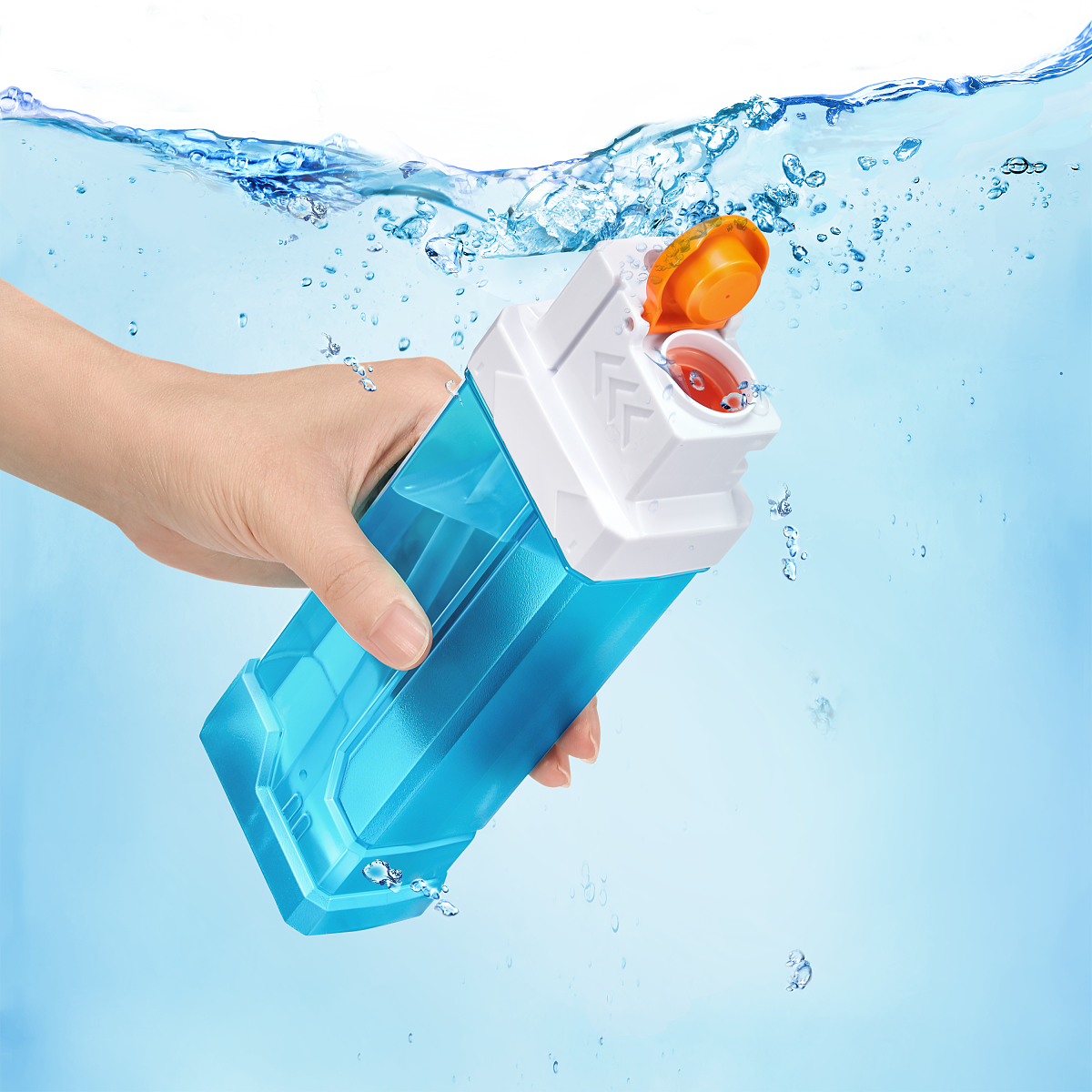 118196_XSHOT WATER_MOTORSOAKER-SERIES 1-MOTARIZED PISTOL_OOP_03A